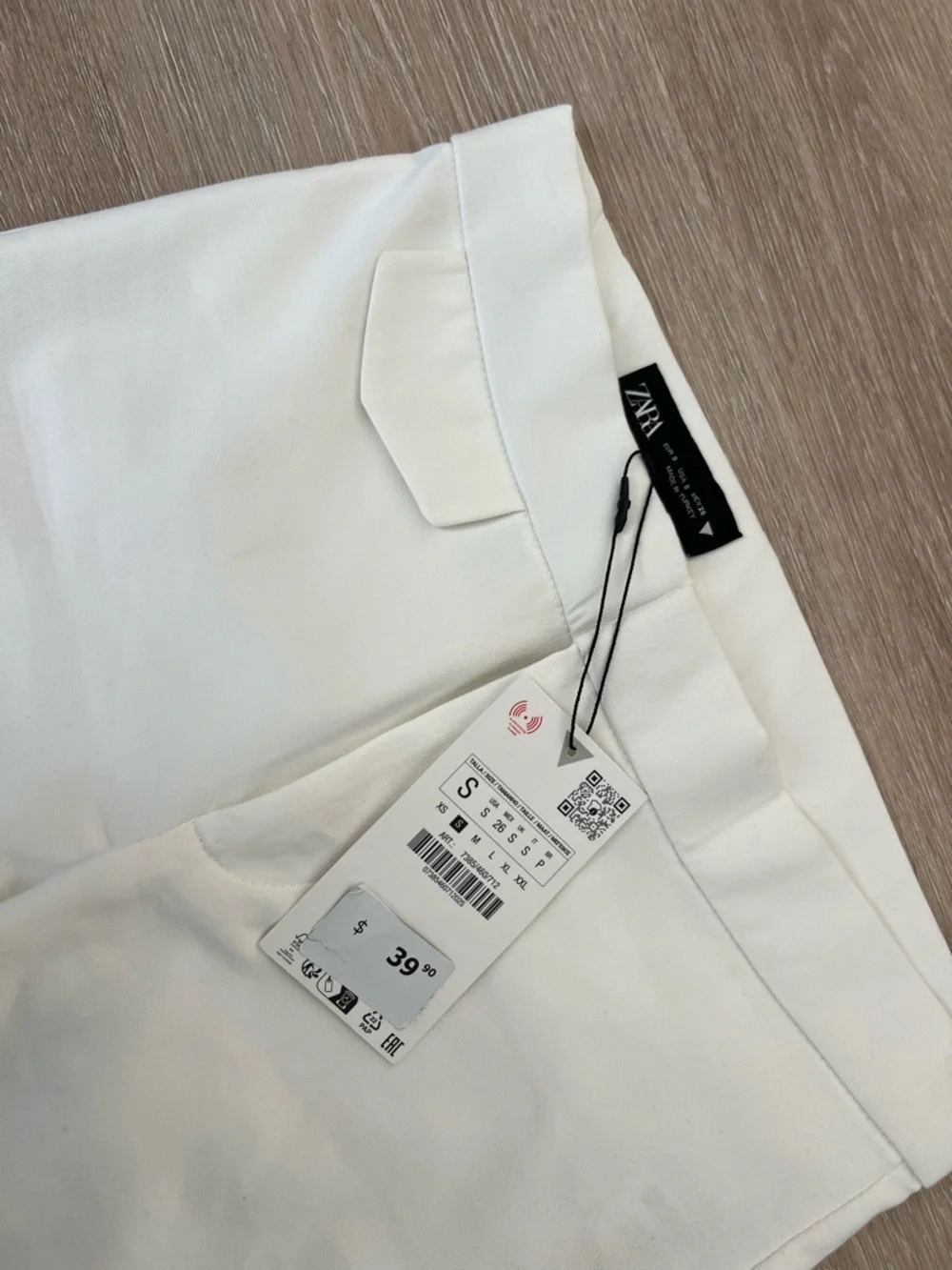 Zara Y2K White Retro Women’s Size Small Pants with Slight Flare - Picture 4 of 7